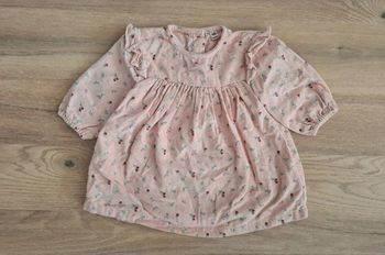 Robe 1 mois neuve