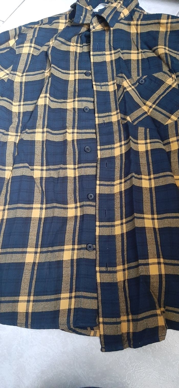 Chemise bleu marine jaune - photo numéro 2