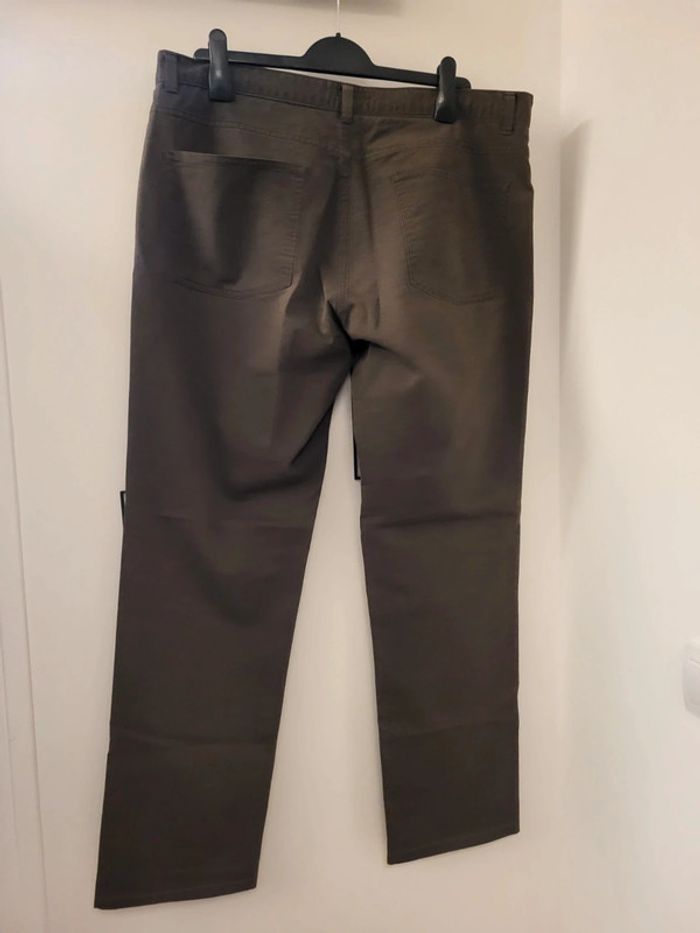 Pantalon Burton taille 50 - photo numéro 2