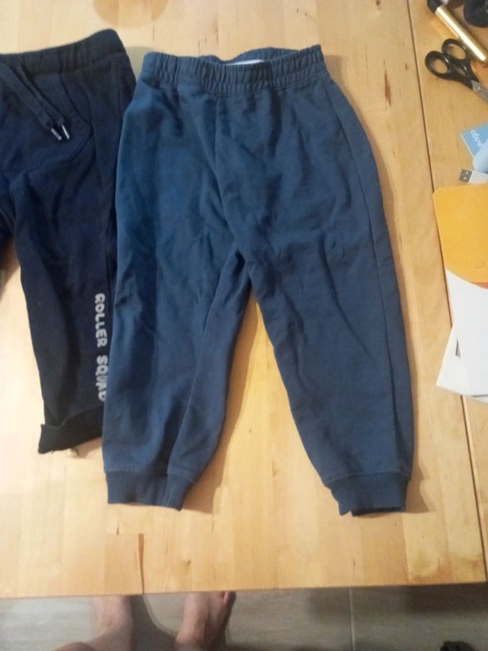Lot deux pantalons - photo numéro 2