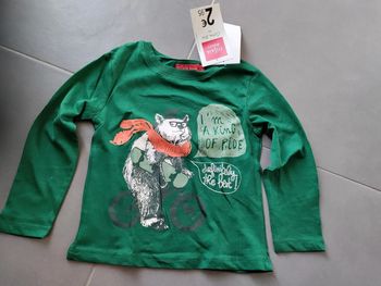 Tee shirt manches longues Tissaïa 3 ans neuf 2€