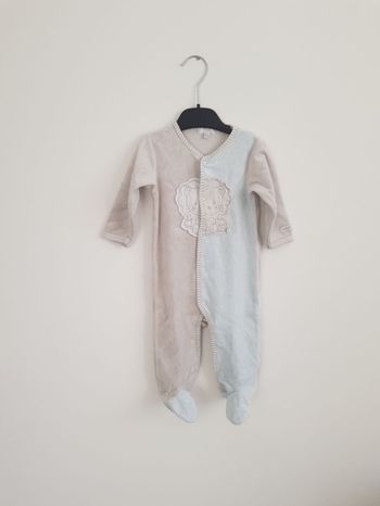 Pyjama en velours taille 6mois