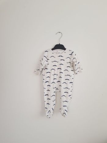 Pyjama en coton taille 6 mois
