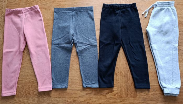 Gros lot de vêtements fille 3 ans - photo numéro 4