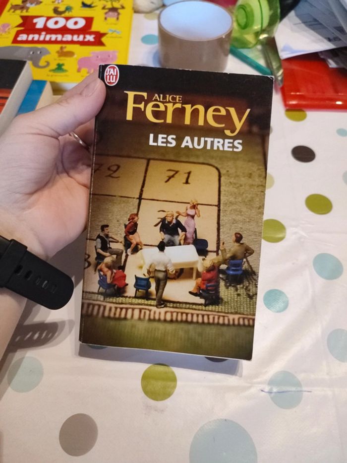 Les autres de Alice ferney