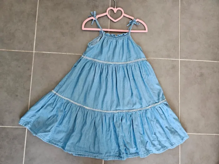 Robe fille Primark, taille 6-7 ans(122cm), Excellent État, très peu portée - photo numéro 13