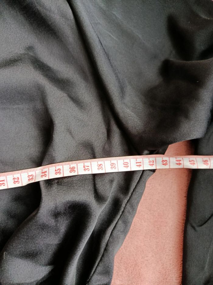 Haut noir satiné taille 38 - photo numéro 4