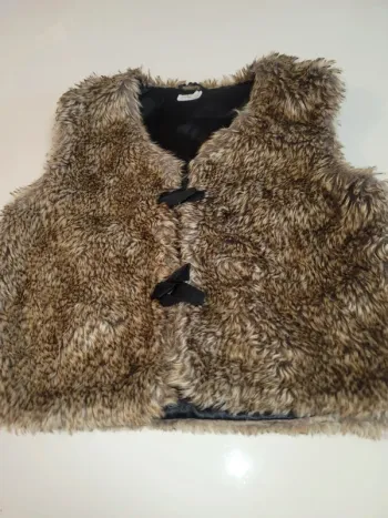 Gilet fourrure sans manches orchestra 14 ans