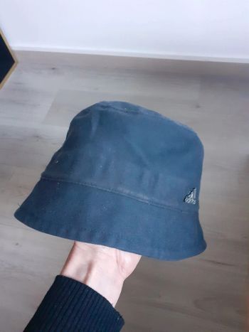 Bob Adidas bleu marine M