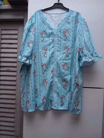 Tee-shirt Bleu motif Roses 4XL