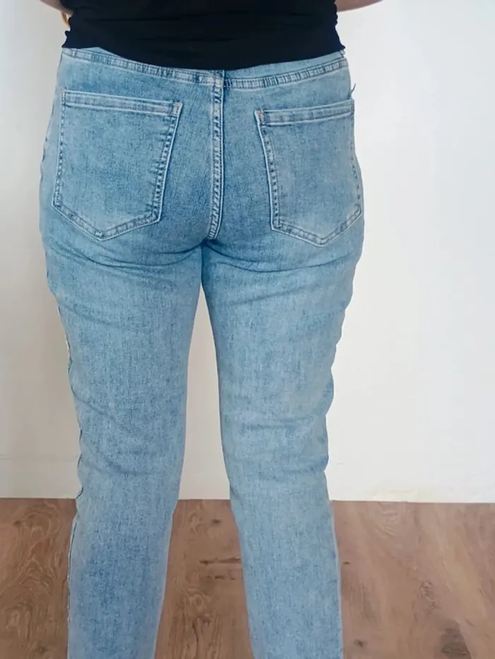 jeans fleuri M - photo numéro 4