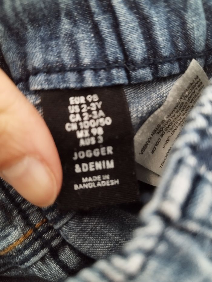 Jeans 👖 élastique et à lacets à la taille - photo numéro 3