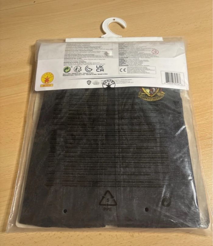 Déguisement costume Harry Potter Gryffondor - photo numéro 4