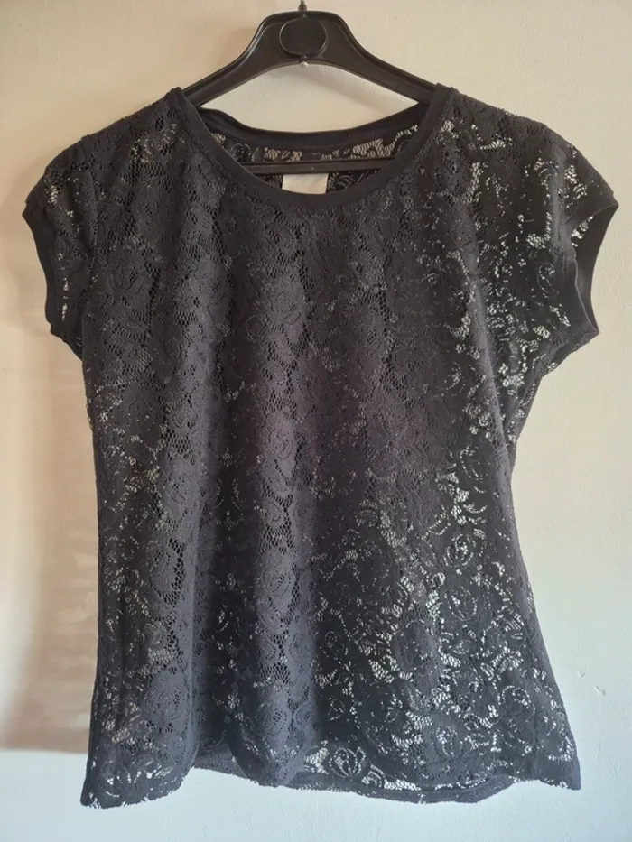 T-shirt dentelle
