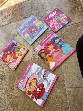 Livres charlotte au fraise