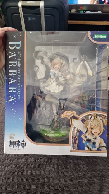 Genshin impact figurine Barbara