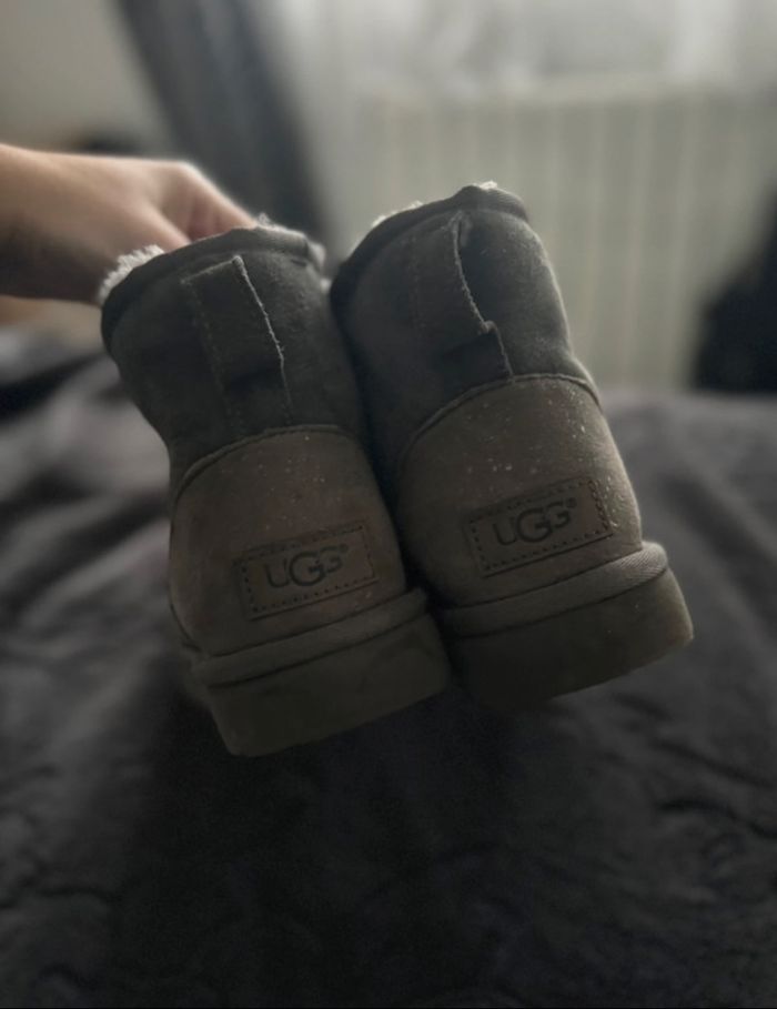 Ugg grise - photo numéro 3