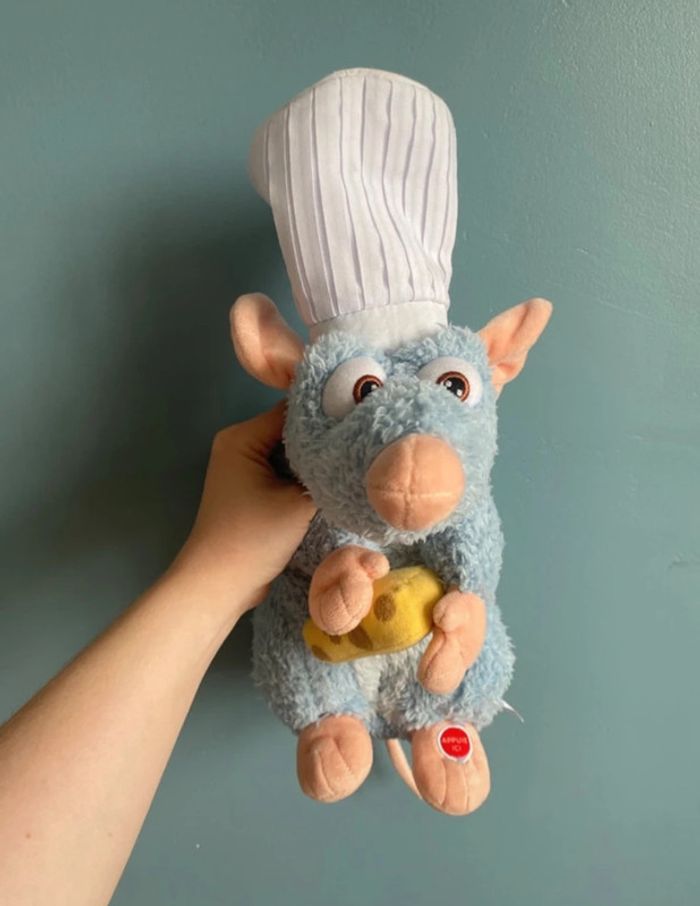 Grande peluche Disney remy le rat de ratatouille - photo numéro 2