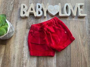 - Short Obaibi  - 3 mois - Très bon état