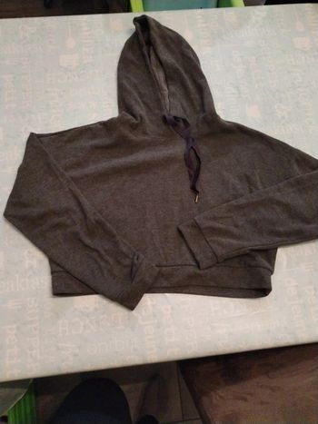 Sweat court taille l