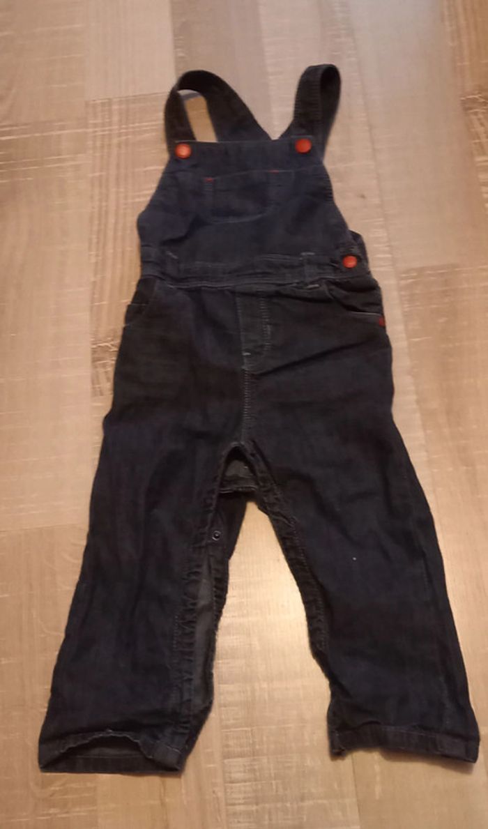 Salopette pantalon 18 mois ouverture entre jambes