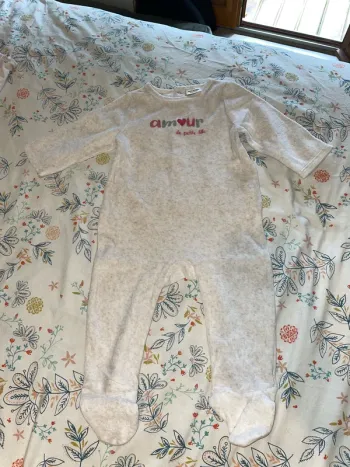 pyjama crème « amour de petite fille »