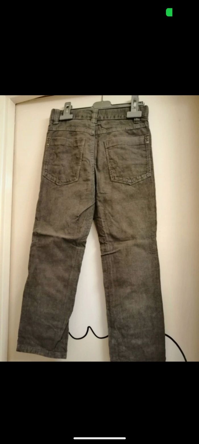 Beau pantalon NKY velours côtelé marron. Taille 8 ans - photo numéro 2