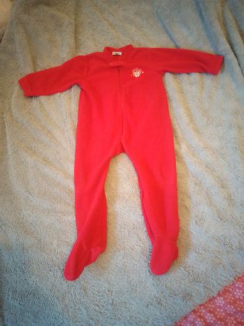 Pyjama polaire rouge en 2 ans