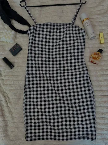 Robe à carreaux
