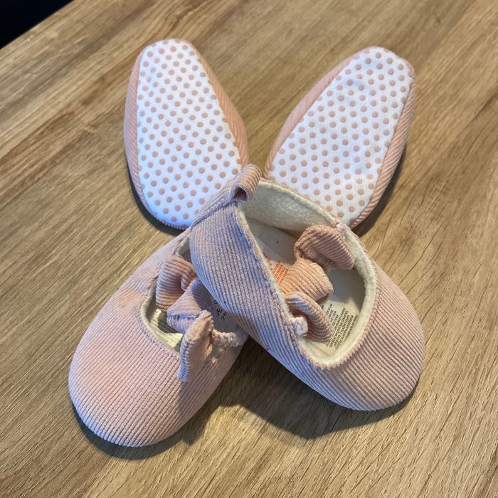 2 paires de chaussures 9/12mois