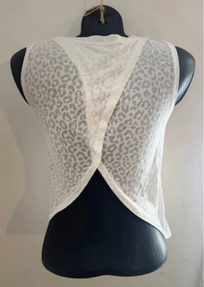 Lot 20 hauts femme très bon état M et L - photo numéro 7
