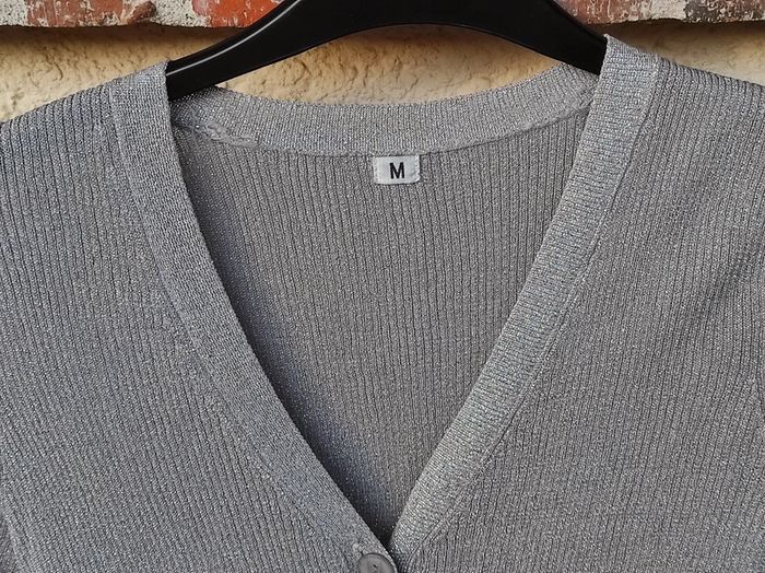 Gilet gris pailleté - photo numéro 2