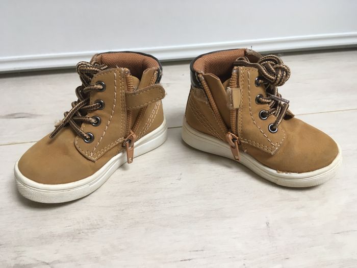 Bottines à lacets et zippées garçons