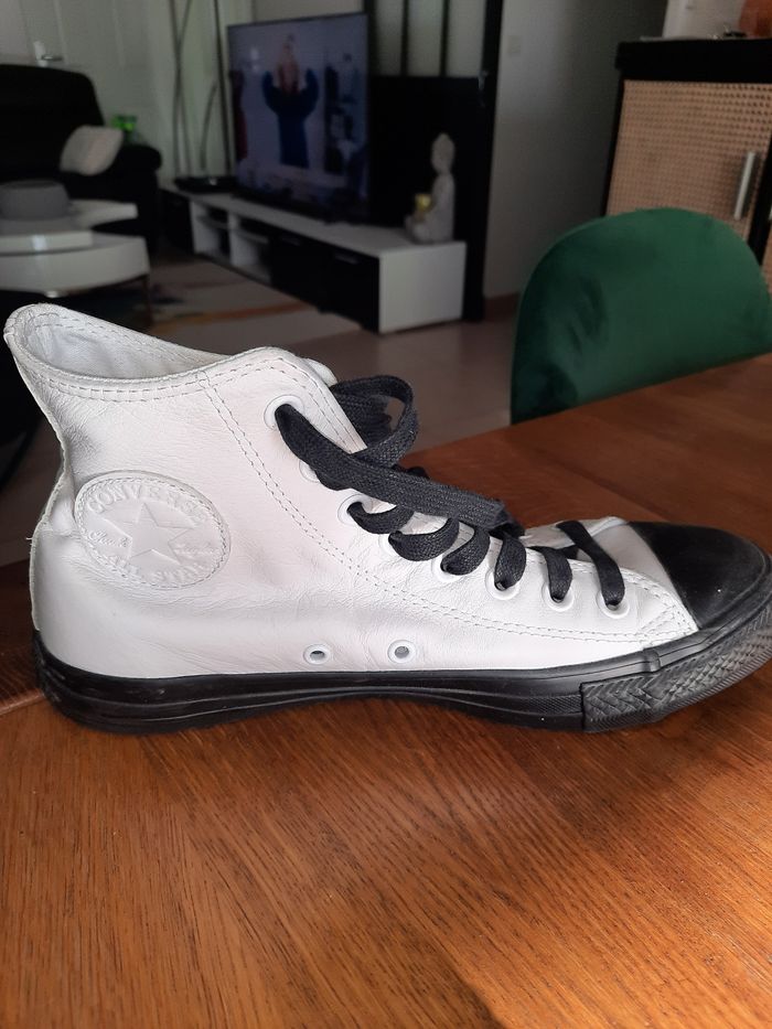 Converse all star cuir blanc semelle noire - photo numéro 2