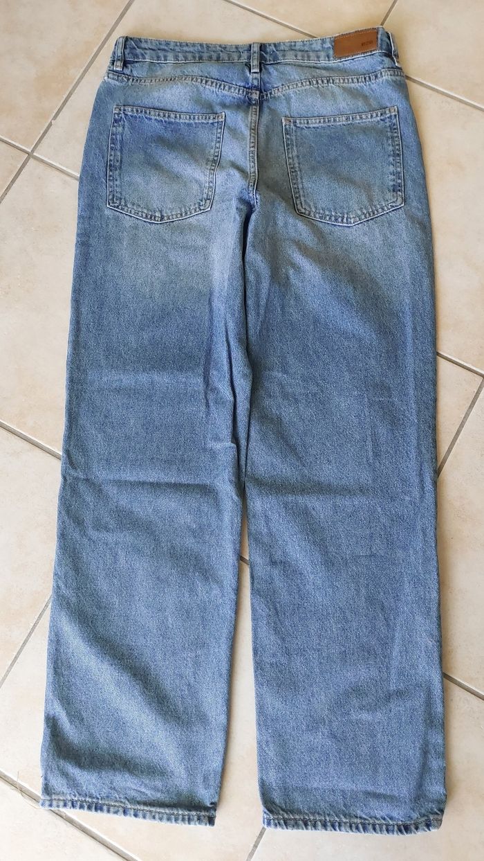 Jean large boyfriend  homme BZB taille 38 - photo numéro 2