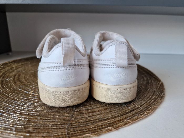 Basket Nike 22 - photo numéro 4