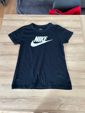 T-Shirt Nike femme taille S