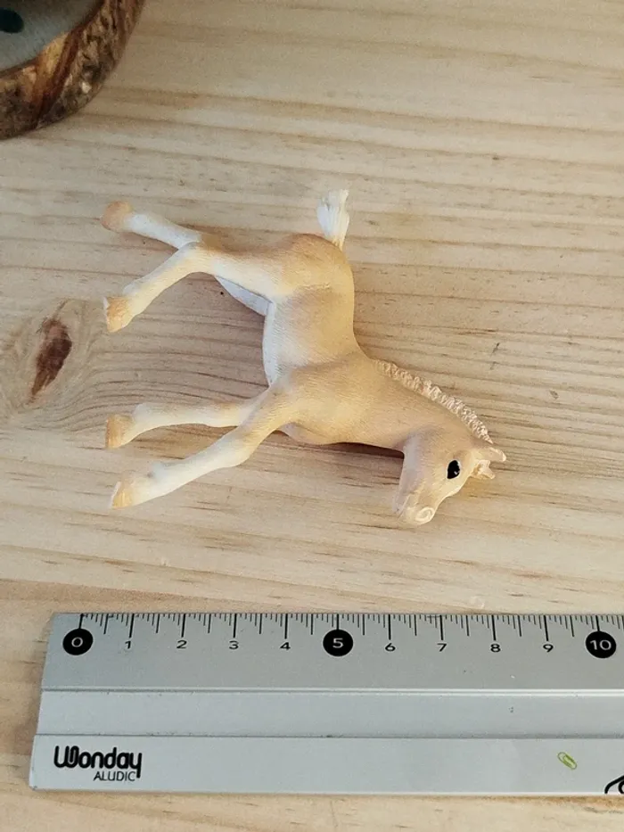 Schleich Pouliche beige figurine animal équipé - photo numéro 5