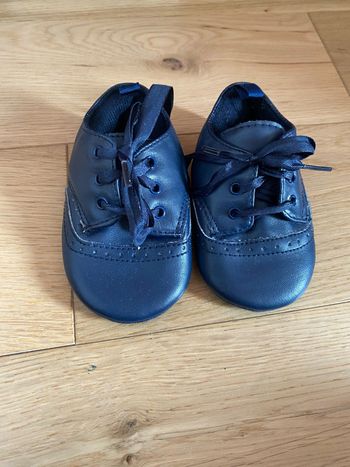 Chaussures mixtes pointure 19 bleu Marine