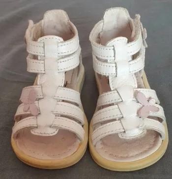 Nu-pieds cuir Pointure 18