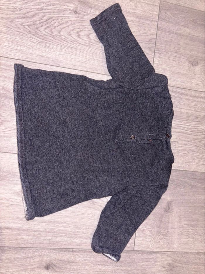 Pull Kiabi 12M - photo numéro 2