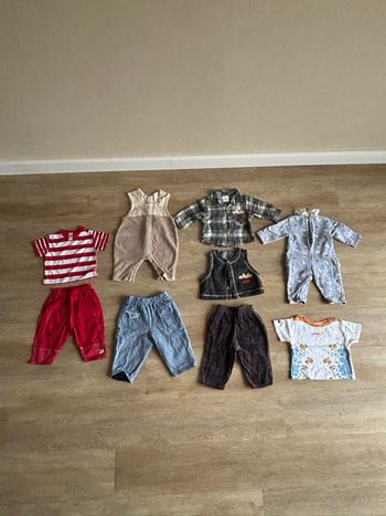 Lot vêtements bébé garçon 6 mois – Ensemble, pyjama, t-shirts