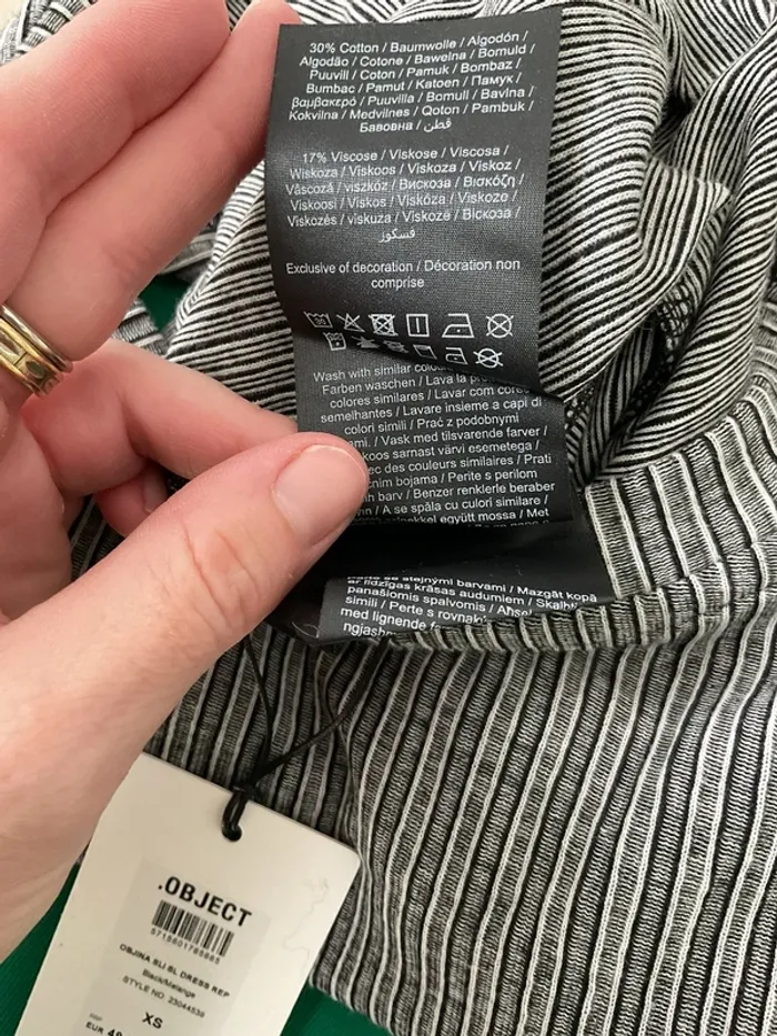 Robe longue échancrée - photo numéro 12