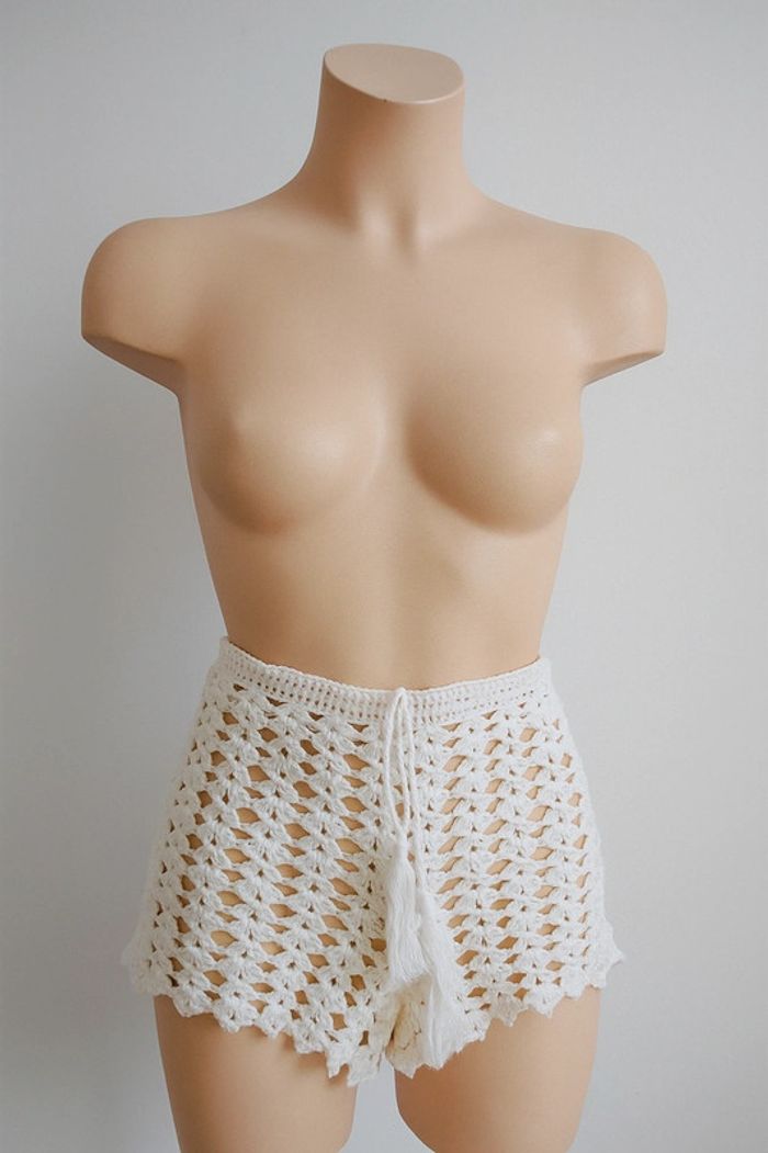 Short crochet t36