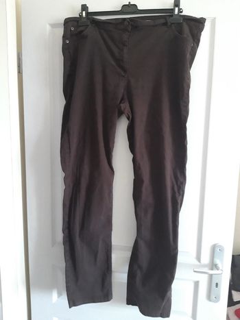 Pantalon t.48