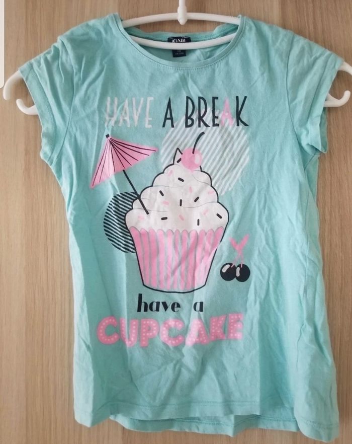 T shirt cupcake