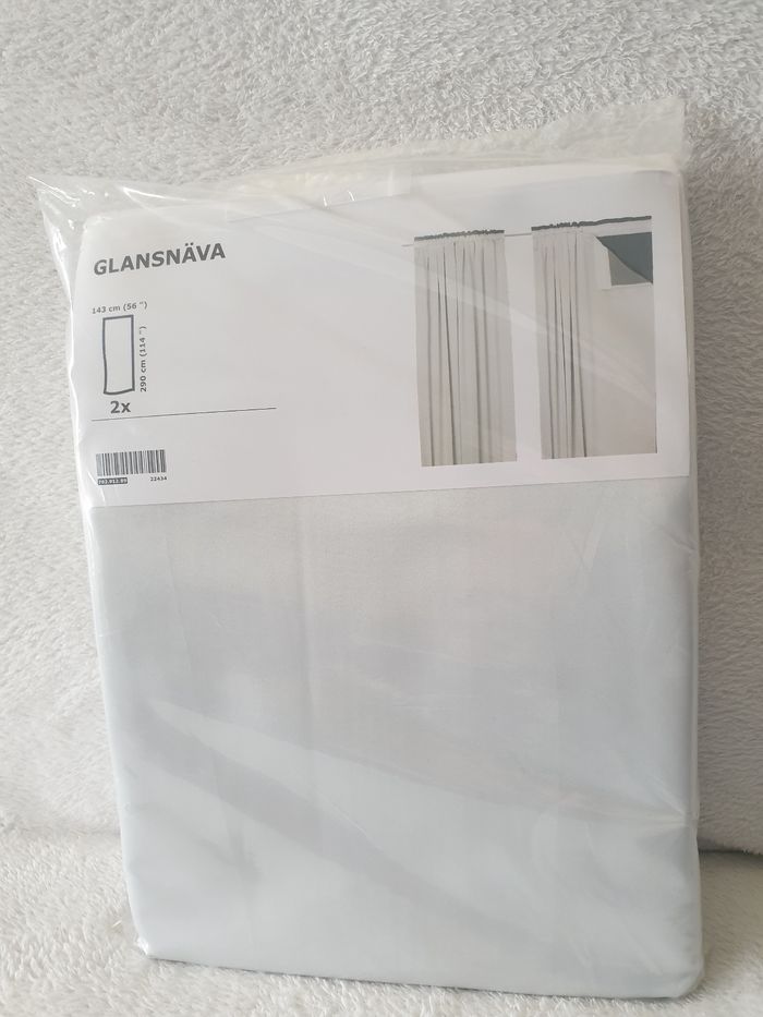 Lot de 2 rideaux neuf