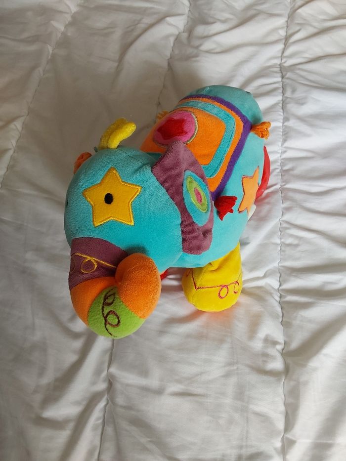 Peluche éléphants pour bébé