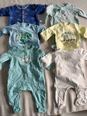 Pyjamas bébé 1 mois
