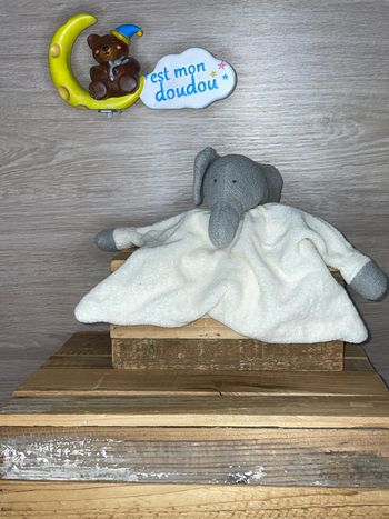 SOL259 doudou éléphant 🐘 nanchen natur